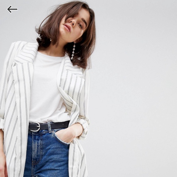 stradivarius white blazer